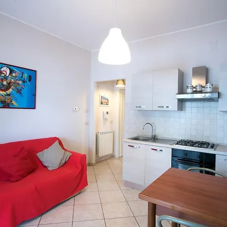 Apartment On The Beach Mazzeo